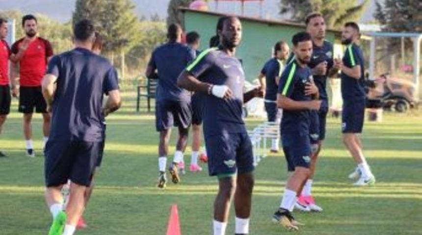 Akhisarspor, Konya Deplasmanına &Ccedil;ıkıyor