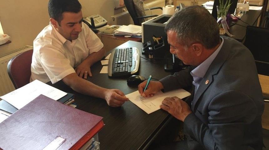 &rsquo;bir Meslek Bin Umut&rsquo; Projesi İle İşsiz Gen&ccedil;ler İş Sahibi Olacak
