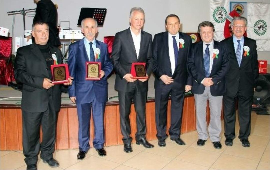 Balkan T&uuml;rkleri Derneği Gecesi