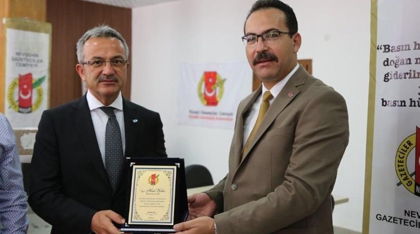 Gebze Belediyesi Ve Kocaeli Gazeteciler Cemiyetinden Nevşehir Gazeteciler Cemiyetine Destek