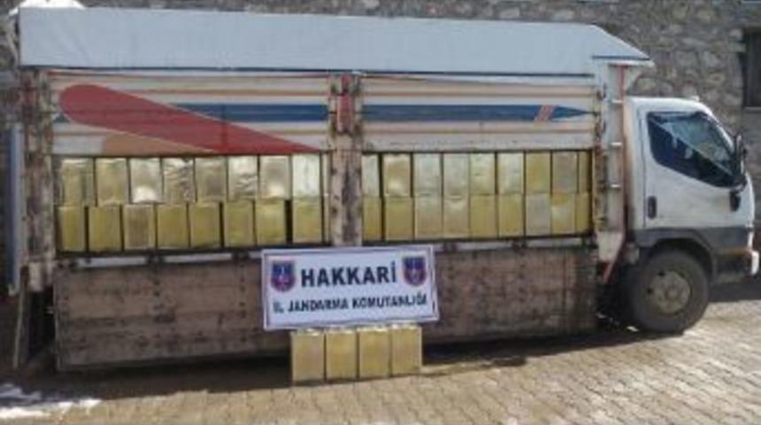Hakkari'de 4 Ton Ka&ccedil;ak Kuyruk Yağı Ele Ge&ccedil;irildi