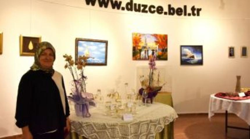 Cam S&uuml;sleme Sergisi A&ccedil;ıldı