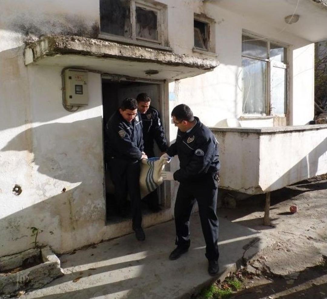 Savaştan Ka&ccedil;tılar, Sobadan Zehirlenerek &Ouml;ld&uuml;ler