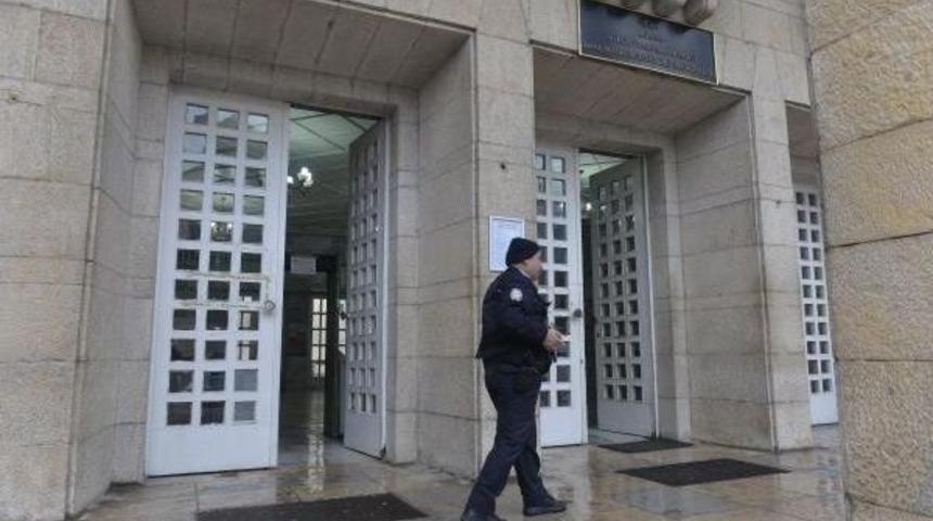 Mit Tır'larını Durduran Askerlerin Duruşması Ertelendi