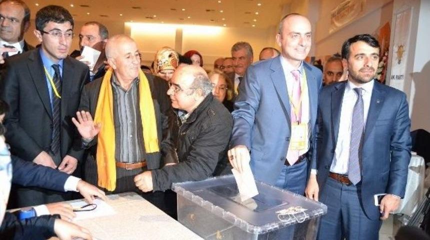 Başbakan Davutoğlu&rsquo;nun &Ouml;zel Yasa &Ccedil;ıkartılabileceğini S&ouml;ylediği Gemlik&rsquo;e 11 Bin Konut Yapılacak