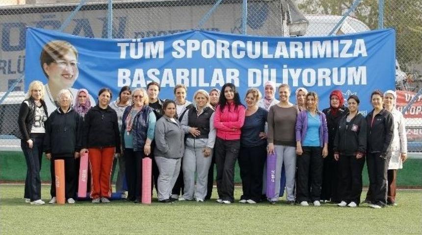 G&uuml;ne Sporla Merhaba