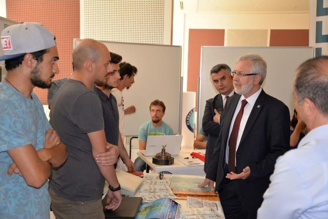 Yeni &Ouml;ğrenciler &lsquo;tanışma G&uuml;nleri&rsquo;nde Buluştu