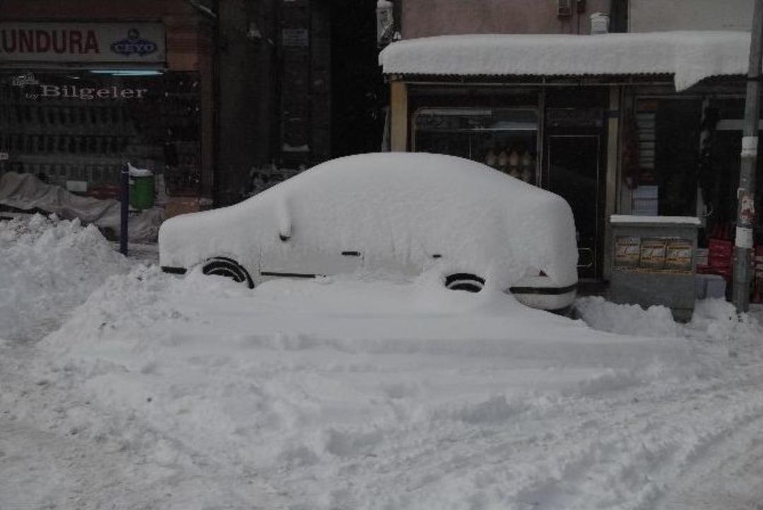 Beyaz Esaret Afyonkarahisar&rsquo;da Hayatı Durma Noktasına Getirdi