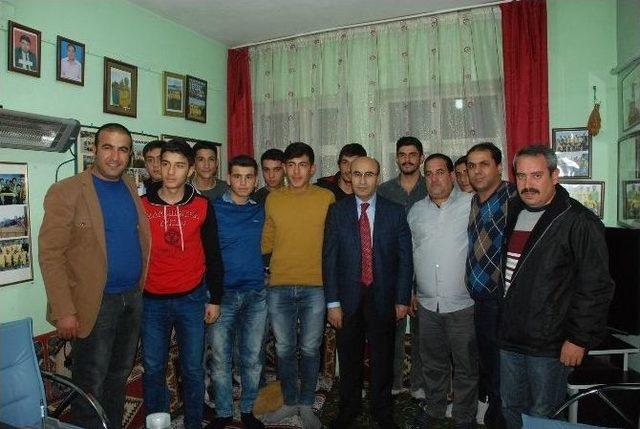 Vali Demirtaş: “bütün Köylerimize Futbol Sahası Yapacağız”