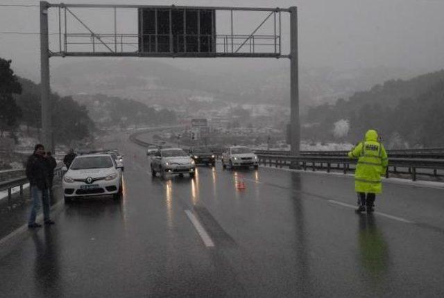 İzmir'de Kar Yağışı Başladı (2)