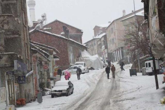 Çelikhan’Da Okullar 2 Gün Tatil Edildi