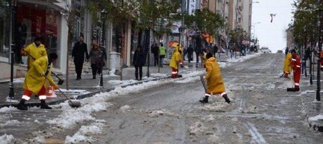 Yozgat Ve Kırıkkale'de Kar Etkili Oluyor (2)