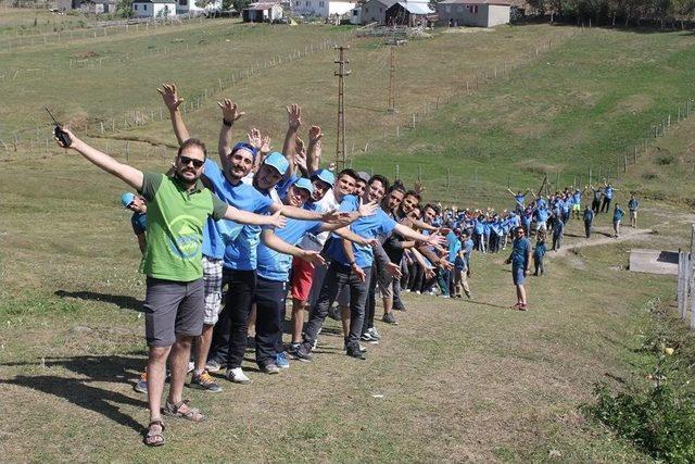 D&uuml;zk&ouml;y Bin 635 Kamp&ccedil;ıyı Ağırladı 2