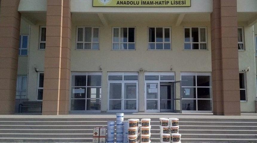 G&ouml;lbaşı Belediyesinden Okullara Boya Desteği