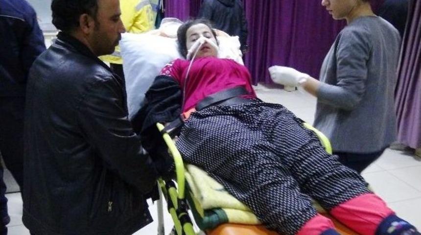 Tarım İlacını Su Sanıp İçen Genç Kız Zehirlendi