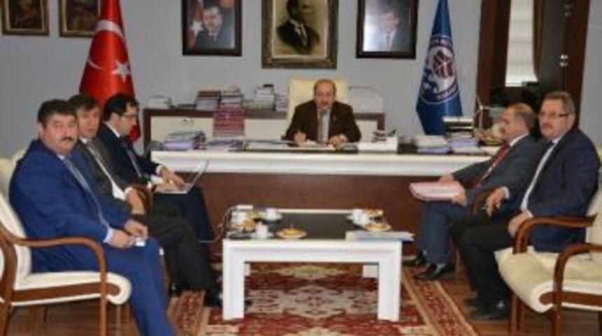 G&uuml;mr&uuml;k&ccedil;&uuml;oğlu&rsquo;ndan Kar Toplantısı