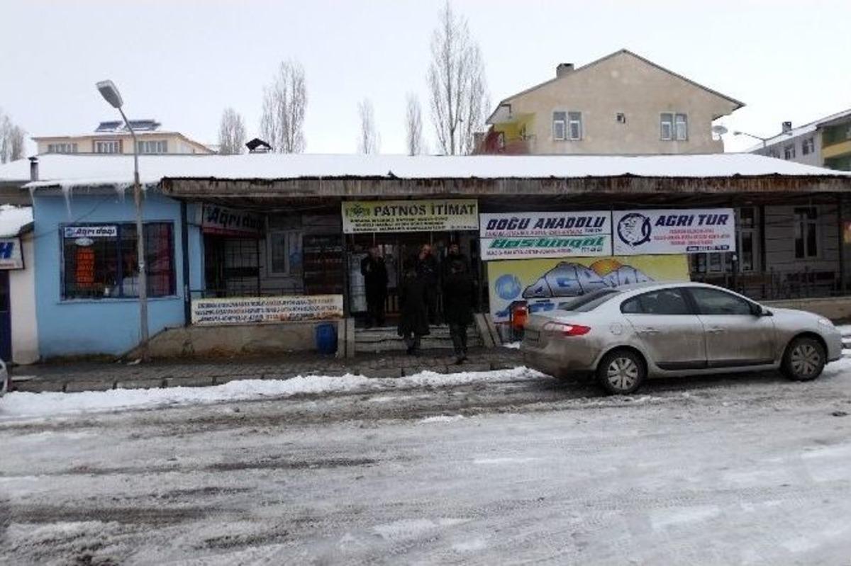 Ağrı-erzurum Karayolu Kapandı