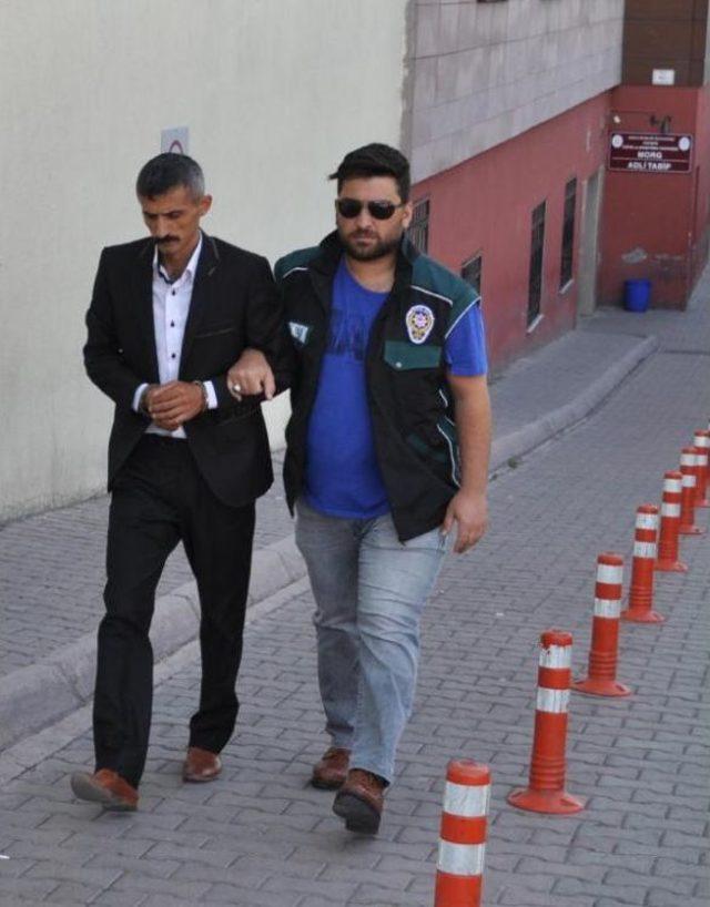 Kayseri'de Uyuşturucu Ticaretinden 3 Kişi Adliyeye Gönderildi