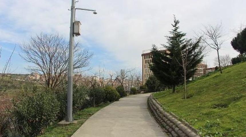Kağıthane'nin Parkları G&uuml;venlik I&ccedil;in Kamera Ile Izleniyor
