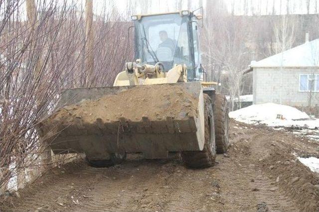 Erciş Belediyesi’nden Yol Çalışması