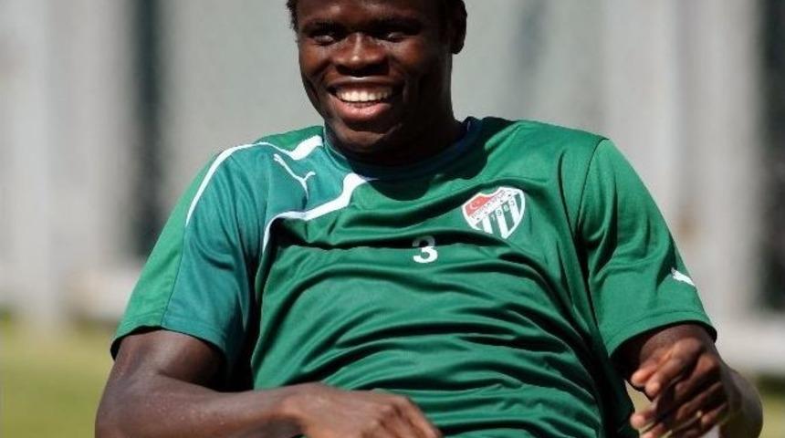 Bursaspor&rsquo;da Yaprak D&ouml;k&uuml;m&uuml;