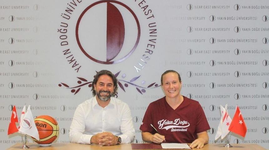 Yakın Doğu &Uuml;niversitesi Elin Eldebrink İle S&ouml;zleşme Uzattı
