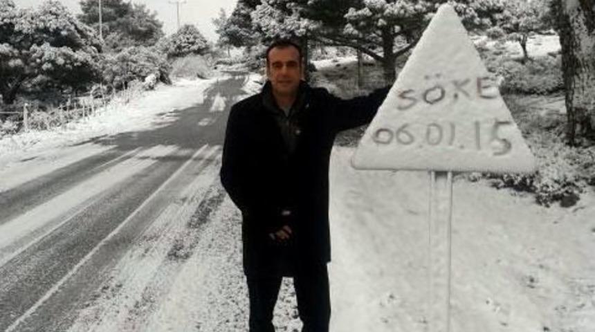 3 Yıl Aradan Sonra S&ouml;ke&rsquo;de Kar Yağdı