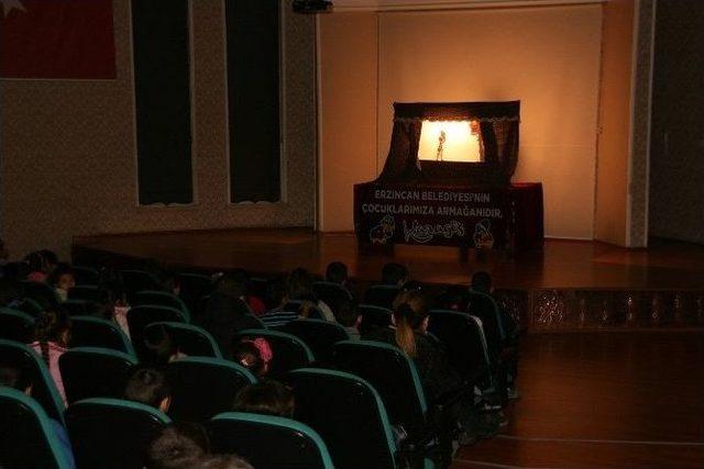 Hacivat Ve Karagöz Erzincan’da Ki Miniklerle Buluşuyor