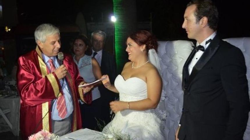 S&ouml;ke&rsquo;ye 2014&rsquo;de 16 Yabancı Gelin Ve 1 Yabancı Damat Geldi