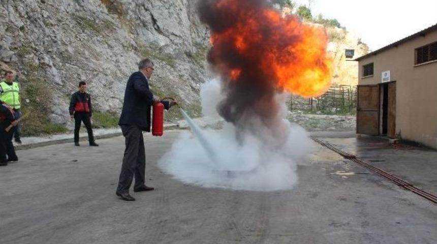 Demirpark Avm&rsquo;de Yangın Tatbikatı