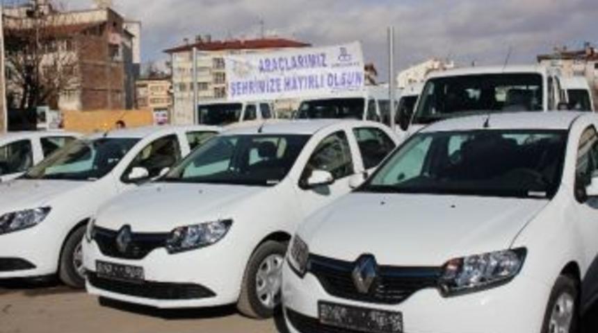 Sivas Belediyesi Ara&ccedil; Filosunu G&uuml;&ccedil;lendirdi