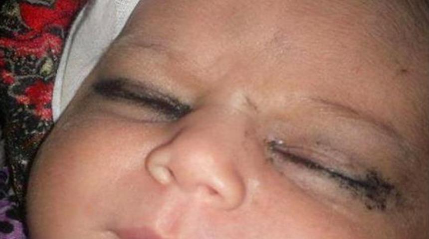 15 G&uuml;nl&uuml;k Iraklı Bebek Yatağında &Ouml;l&uuml; Bulundu