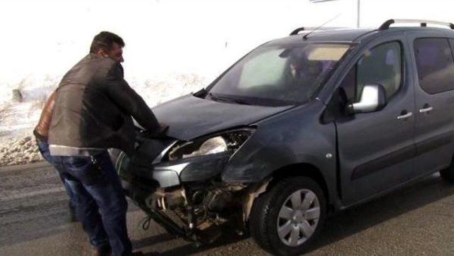 Tipi Ve Çığ Yüzünden Erzurum'da Ulaşım Durdu (4)