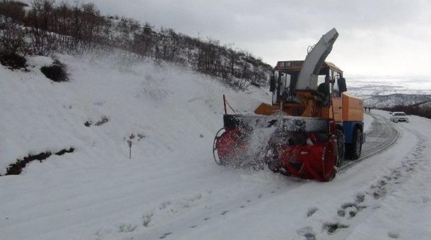Bing&ouml;l&rsquo;de 273 K&ouml;y Yolu Ulaşıma Kapandı