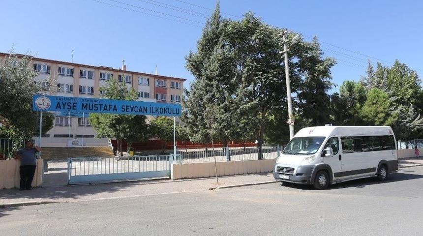 &Ouml;ğrenci Servislerine Ara&ccedil; Takip Ve Kamera Zorunluluğu Getiriliyor