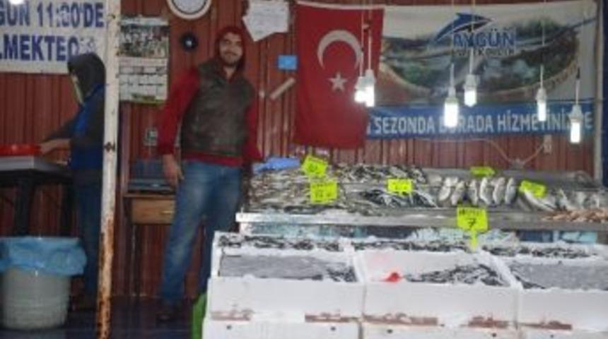 Soğuk Hava Ve Yağış Balık Fiyatlarını Artırdı