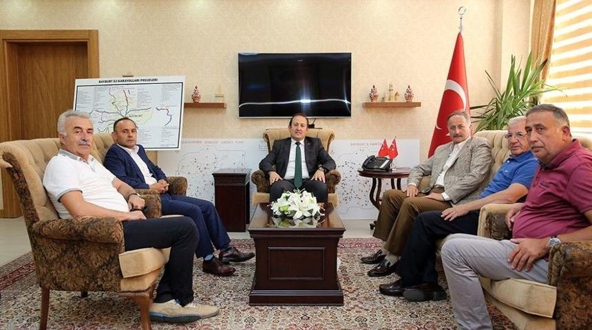 Ahilik Kutlama Komitesi Ve Piraziz Ziraat Odası Heyeti Vali Pehlivan’ı Ziyaret Etti