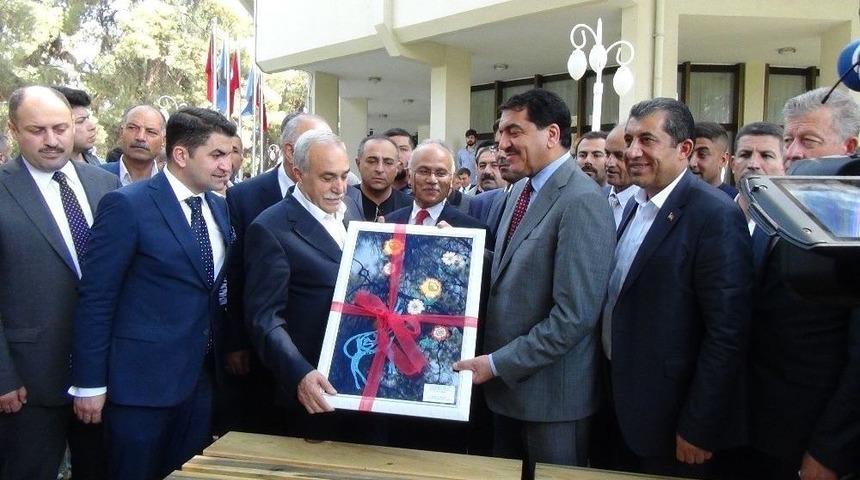 Katar &Ccedil;evre Bakanı Al-ramaihi, Ceylanpınar&rsquo;da