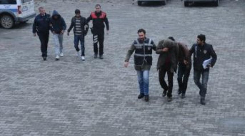 Iğdır&rsquo;da Elektrik Direği Hırsızlığı: 4 G&ouml;zaltı