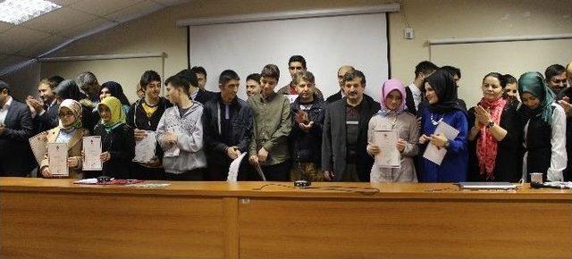 Çekmeköy Belediyesi Dershaneyi Öğrencinin Ayağına Getirdi
