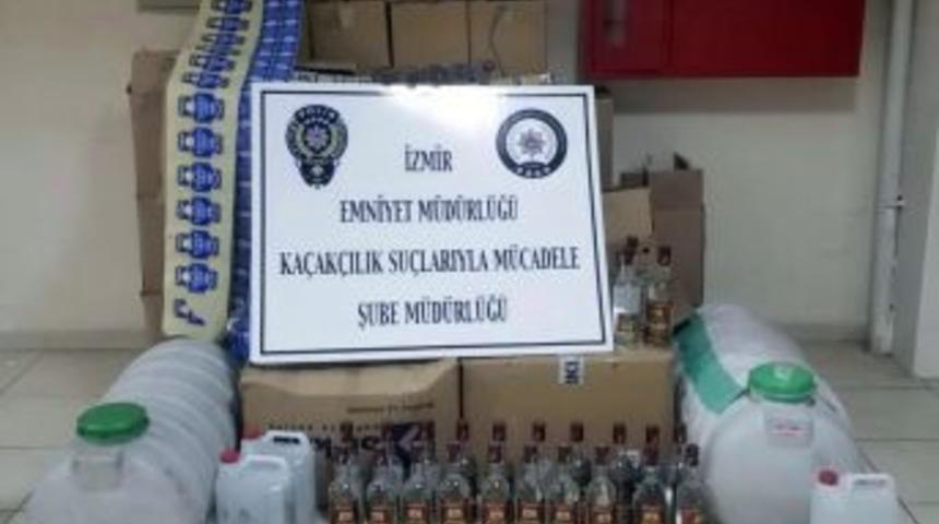 İzmir&rsquo;de Sahte İ&ccedil;ki İmalathanesine Baskın