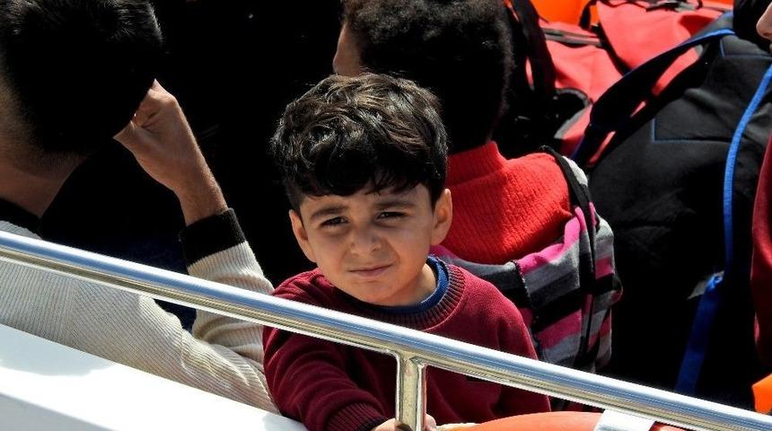 &Ouml;l&uuml;me Yolculuğa &Ccedil;ıkan 28 Suriyeli G&ouml;&ccedil;men Yakalandı