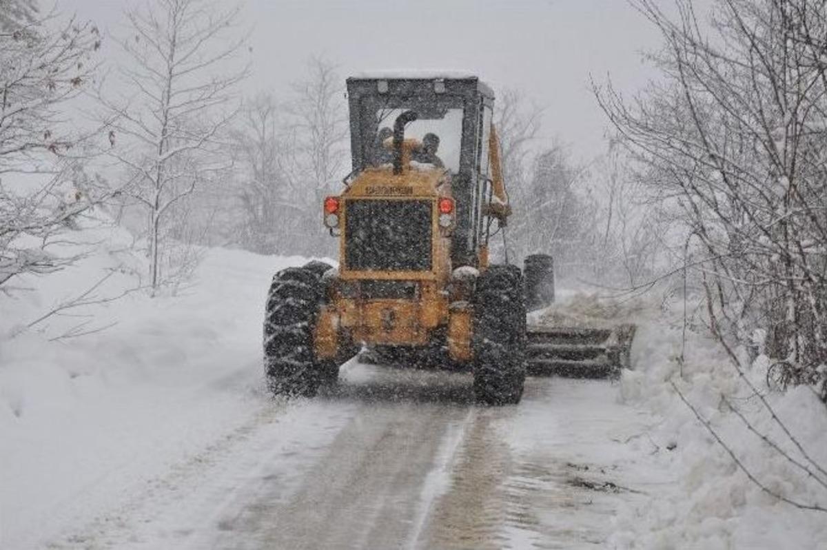 İneg&ouml;l K&ouml;ylerinde Beyaz Esaret