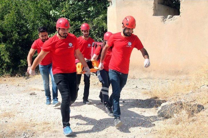 Elazığ Umke’den Gerçeği Aratmayan Tatbikat G1