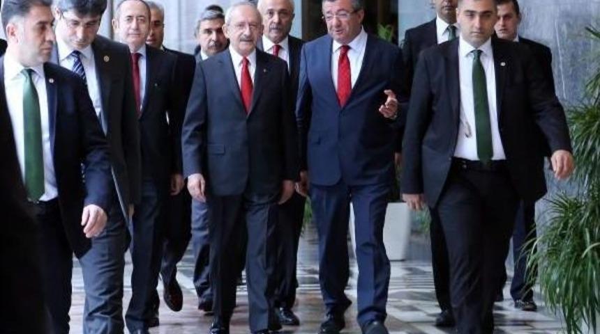 Kılı&ccedil;daroğlu: 4 Bakandan Rica Ediyorum Adamsanız &Ccedil;ıkarsınız 'y&uuml;ce Divan'a Bizi G&ouml;nderin' Dersiniz