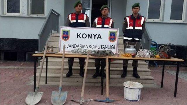 Jandarma, Kaçak Kazıcıları İlk İşlerinde Yakaladı