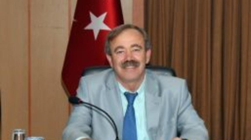 Mersin&rsquo;de Aranan Eski Belediye Başkanı Fazıl T&uuml;rk G&ouml;zaltına Alındı