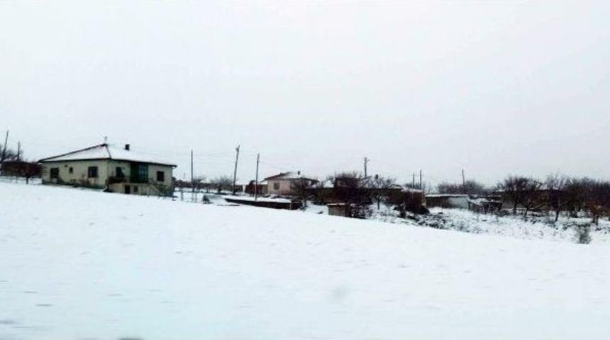 Kırşehir’e İlk Kar Düştü