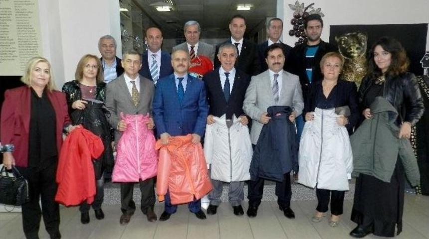 Salihli Tso&rsquo;dan &Ccedil;ocuklara Mont