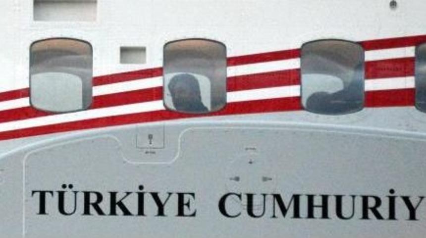 DAVUTOĞLU'NDAN KILI&Ccedil;DAROĞLU'NA; ELİNDE DELİL VARSA, &Ccedil;IK İSPAT ET, YOKSA İHANET İ&Ccedil;İNDESİN